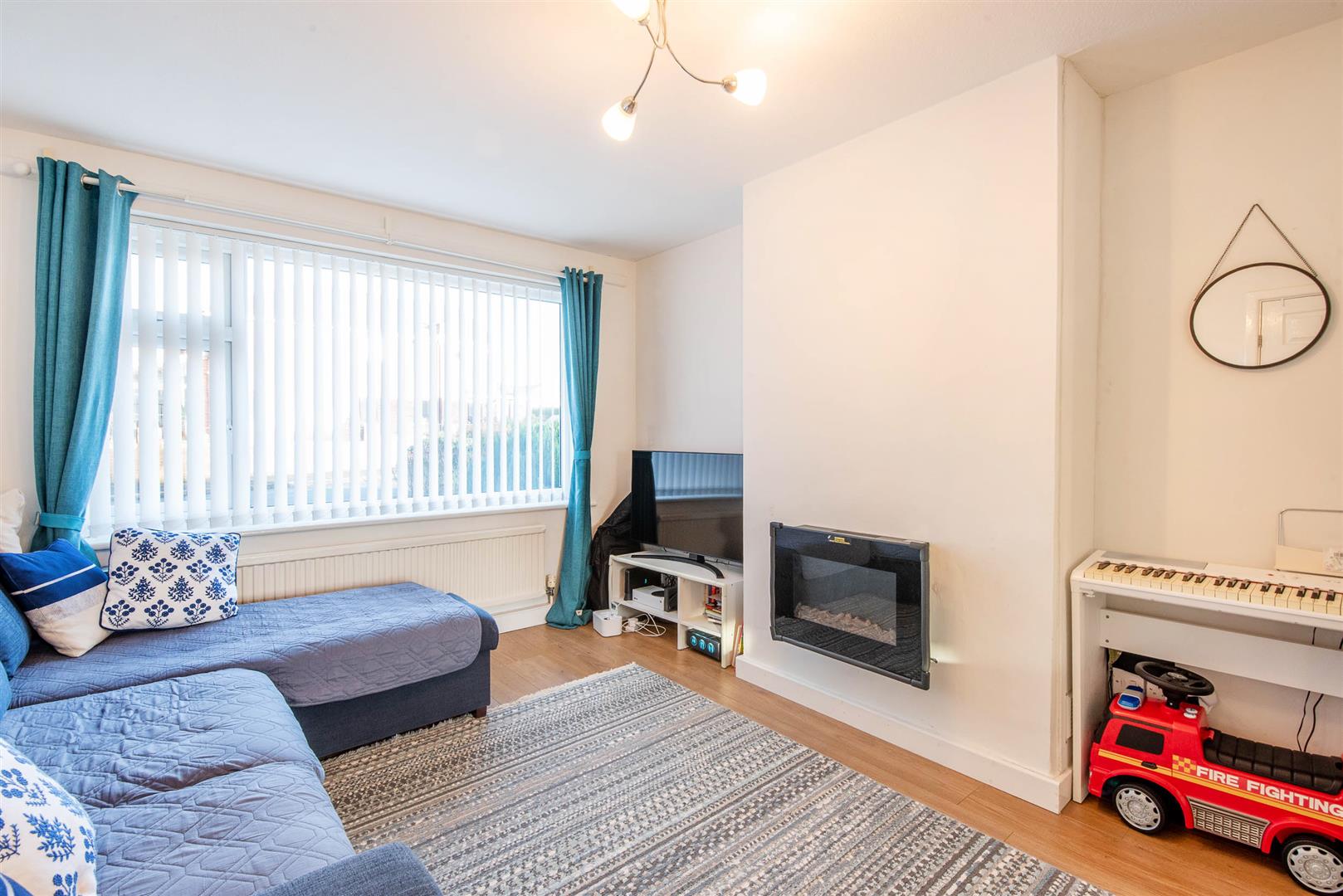 3 bed property in Newark Place, Preston